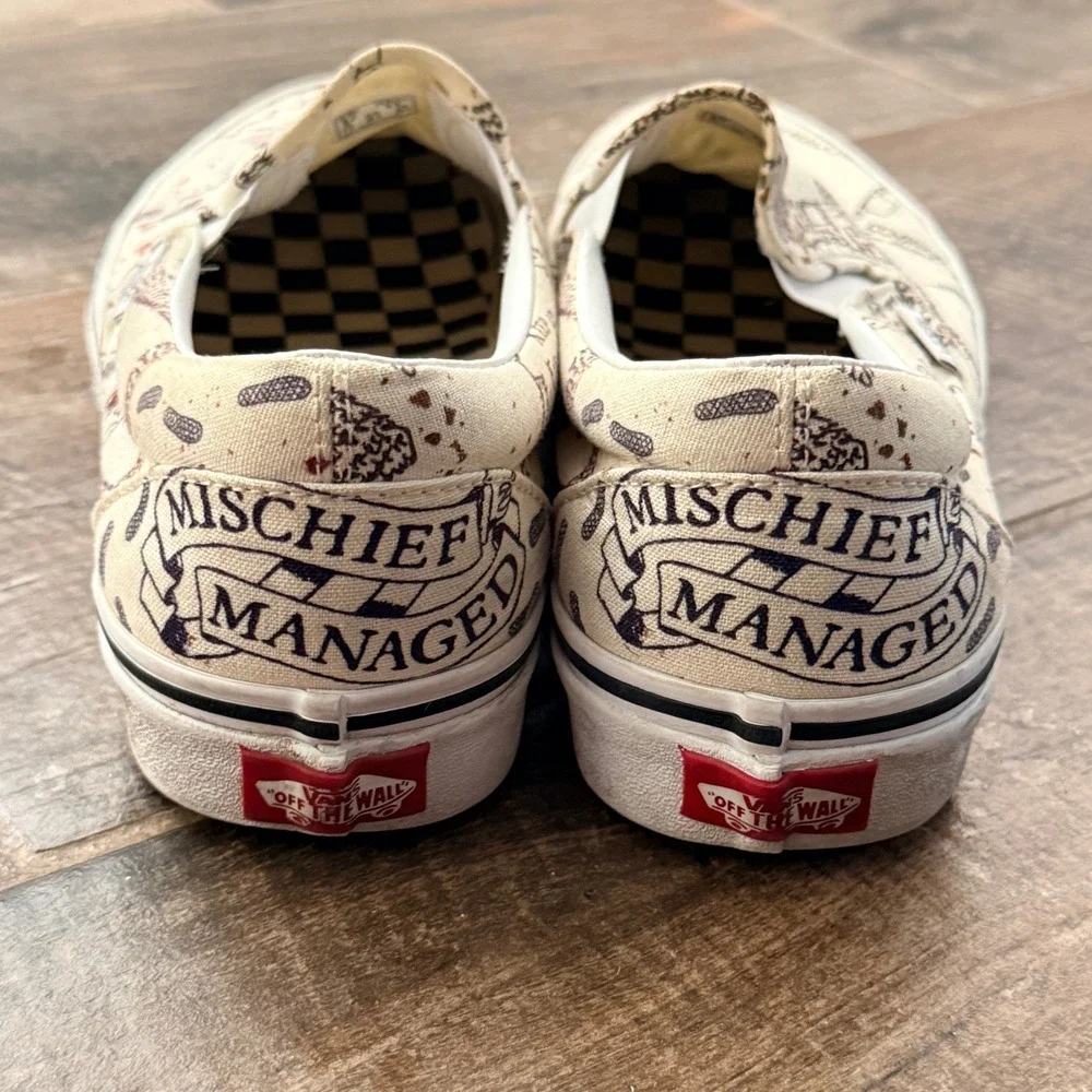 VANS Unisex Harry Potter Marauder's Map Slip-on Casual Shoes,White Black,8M/9.5W